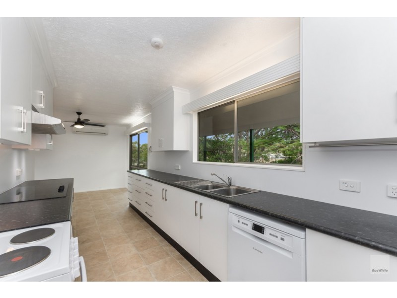 6 Amadio Court, Douglas QLD 4814