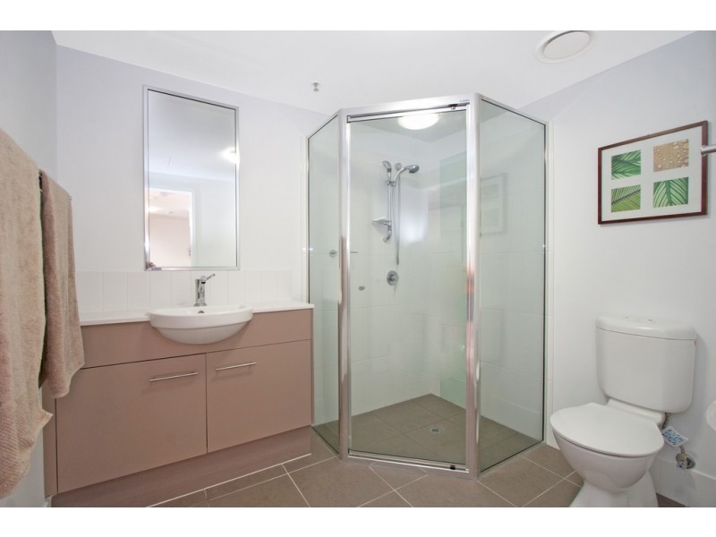 1107/2 Dibbs Street, South Townsville QLD 4810