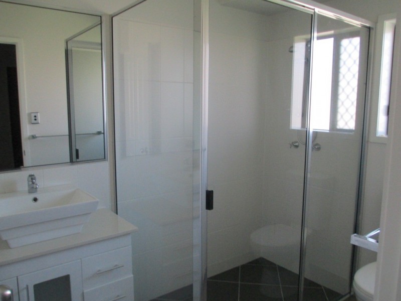 98A Daintree Drive, Bushland Beach QLD 4818