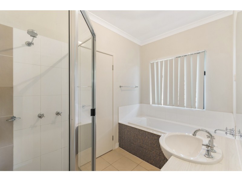 8 Dunlop Street, Kelso QLD 4815