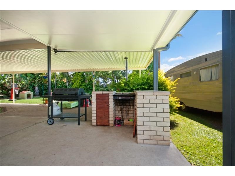 21 Leila Avenue, Rasmussen QLD 4815