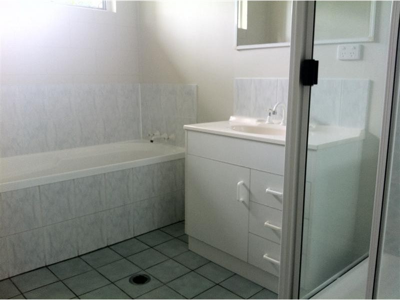 Mount Louisa QLD 4814