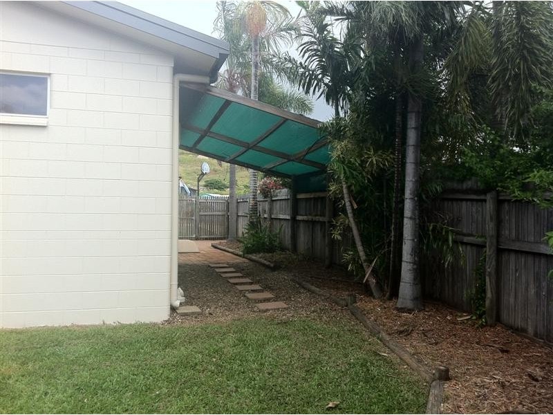 Mount Louisa QLD 4814