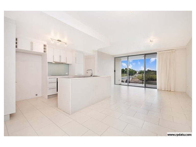 8 8-32 Stanley St, Townsville City QLD 4810