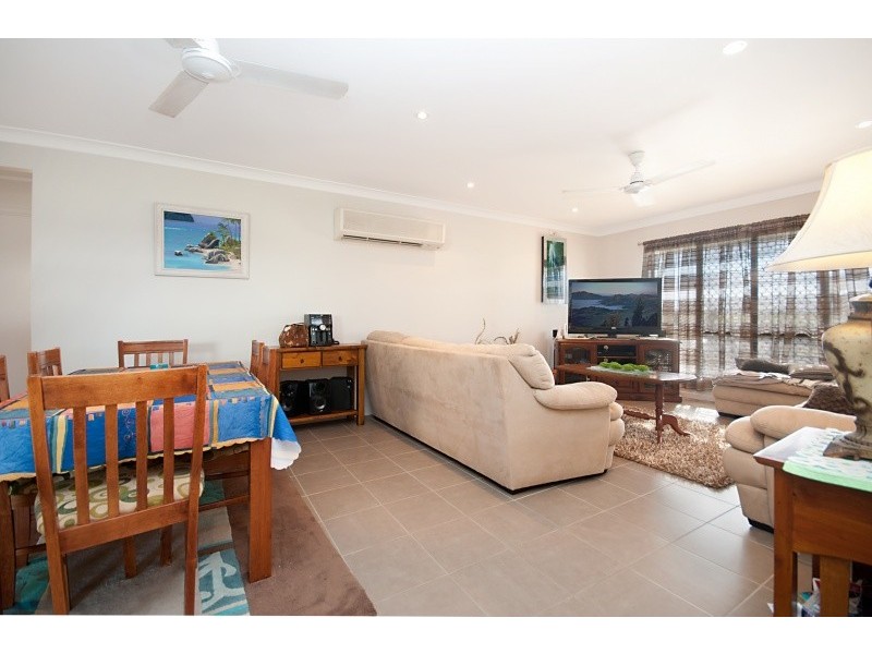 1 Coolidge St, Mount Louisa QLD 4814