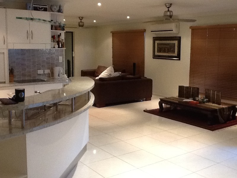 13 Kenwick Place, Kirwan QLD 4817