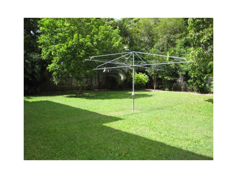 52 Wentworth St, Mundingburra QLD 4812