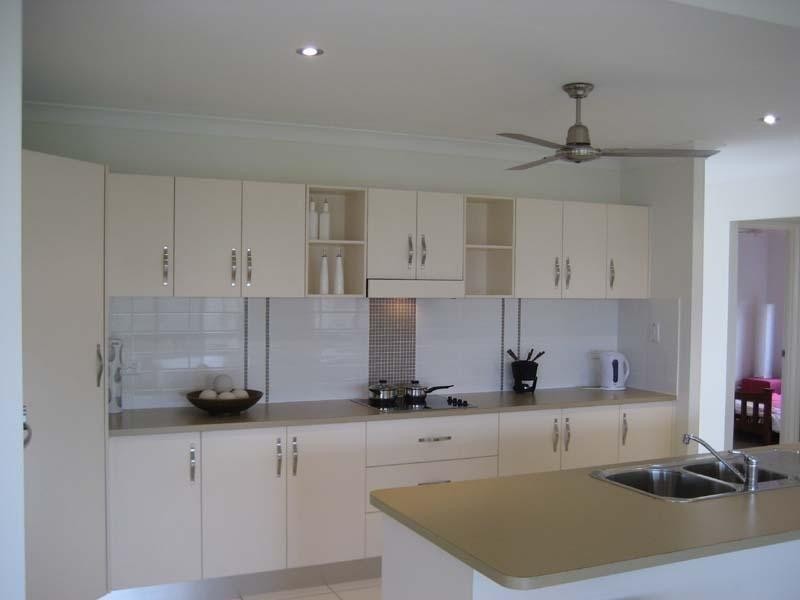 12 Hemple Street, Bushland Beach QLD 4818