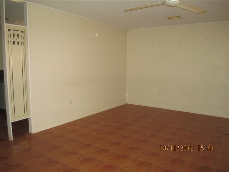 10 Ernest St, West End QLD 4810