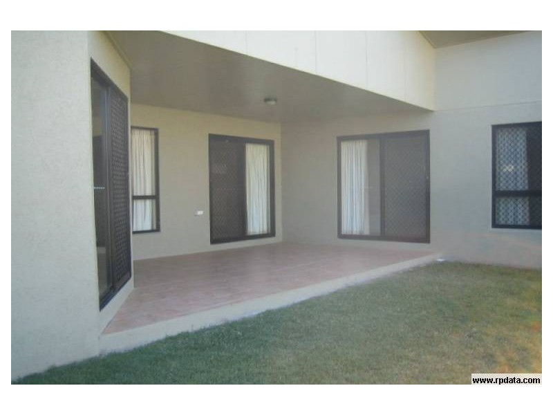 52 Riverwood Dr, Idalia QLD 4811