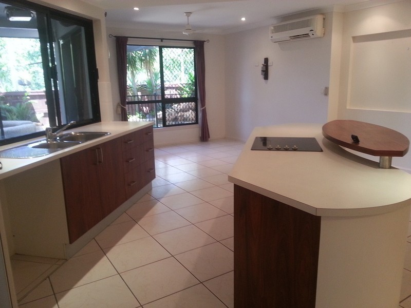 48 Donostia Cres, Bushland Beach QLD 4818