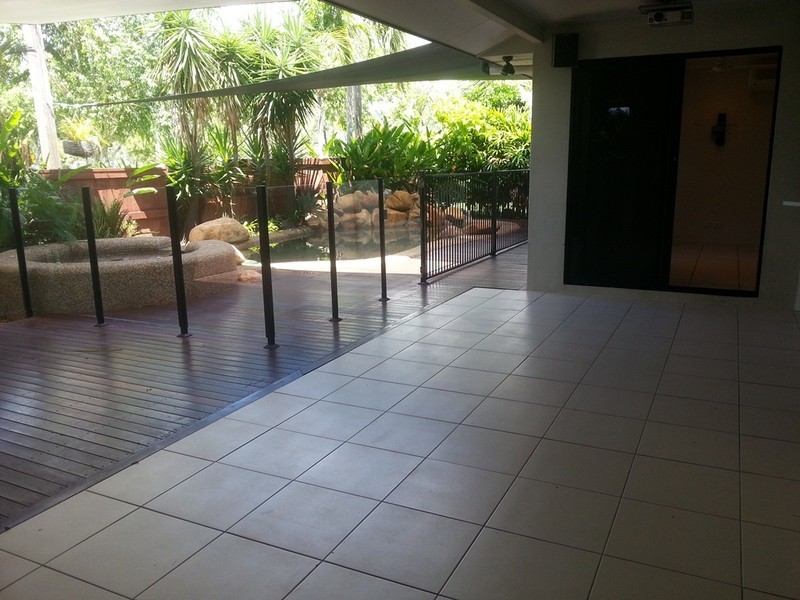 48 Donostia Cres, Bushland Beach QLD 4818