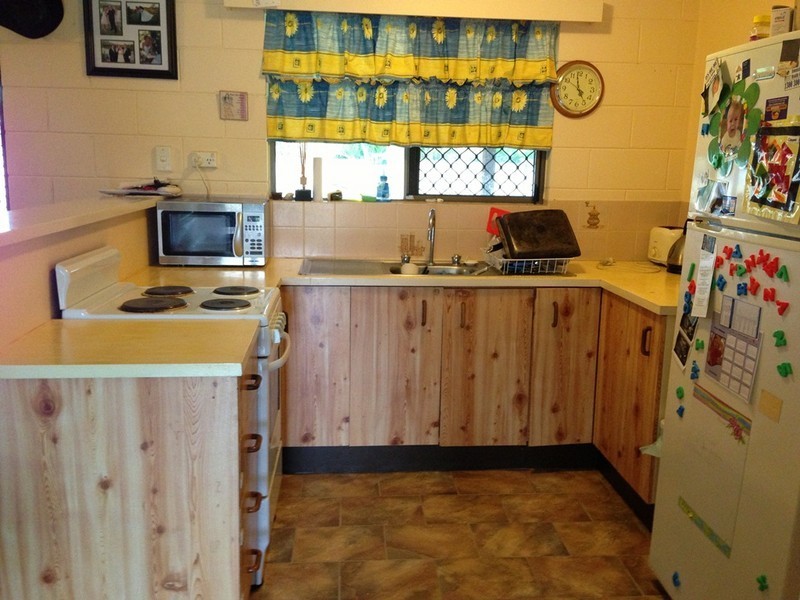 13 Naples Crt, Kelso QLD 4815