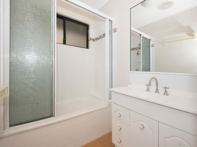 5 Jasmine Court, Kirwan QLD 4817