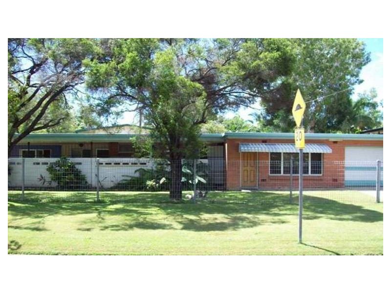 ROOM 3/18 ALOOMBA STREET, Cranbrook QLD 4814