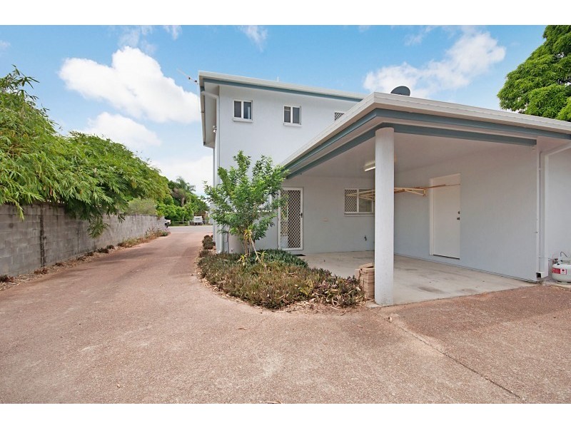 2/3 Anderson Street, Railway Estate QLD 4810