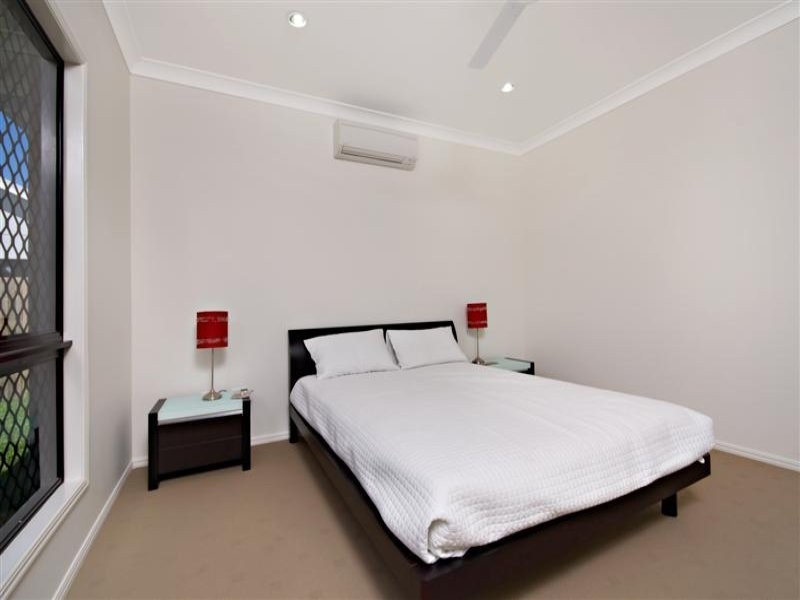 14 Dunlop Street, Kelso QLD 4815