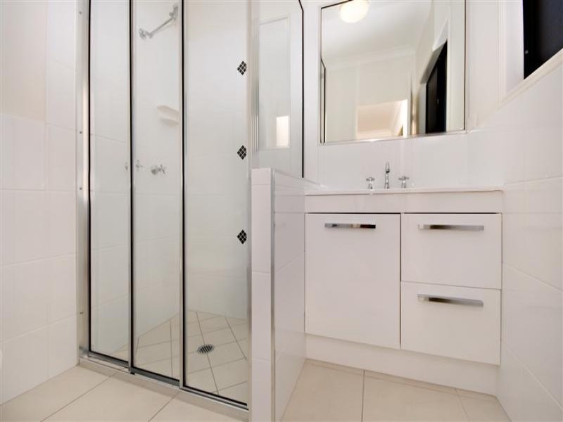 14 Dunlop Street, Kelso QLD 4815