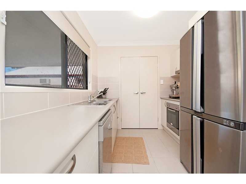 24 Ellsworth Drive, Mount Louisa QLD 4814