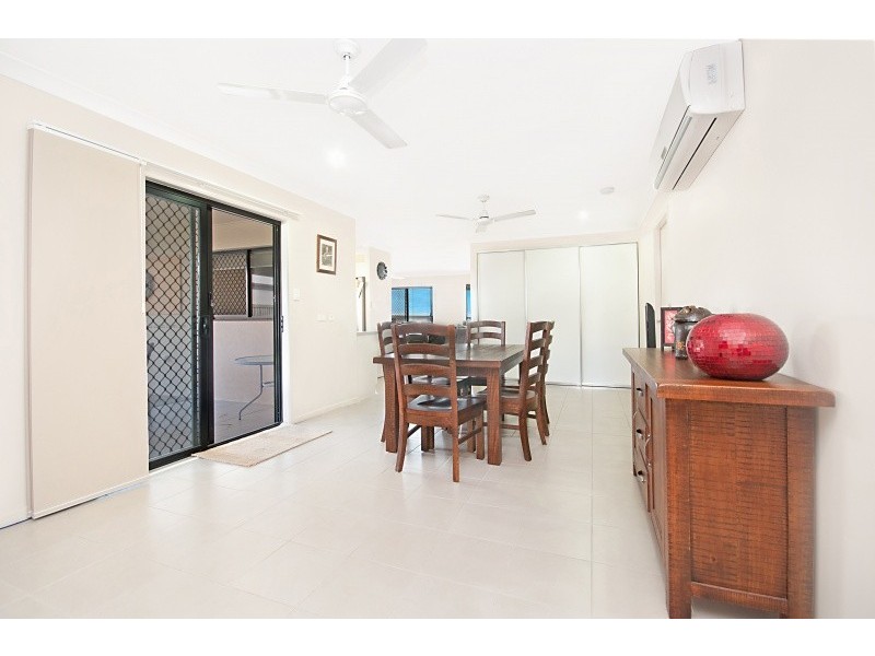 24 Ellsworth Drive, Mount Louisa QLD 4814