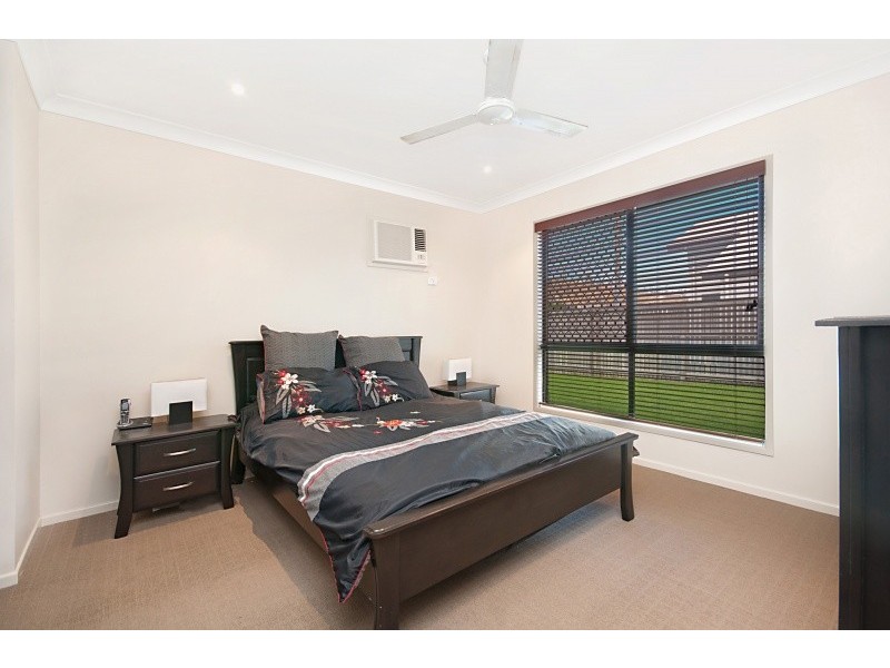 24 Ellsworth Drive, Mount Louisa QLD 4814