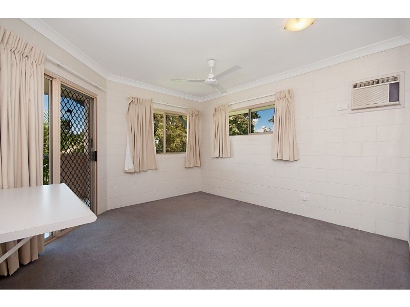 10/92  Regatta Crescent, Douglas QLD 4814