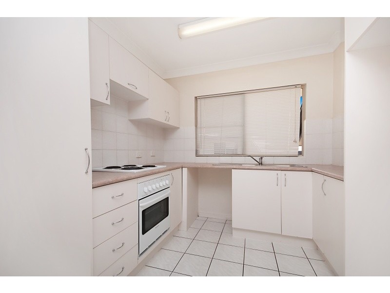 10/92  Regatta Crescent, Douglas QLD 4814