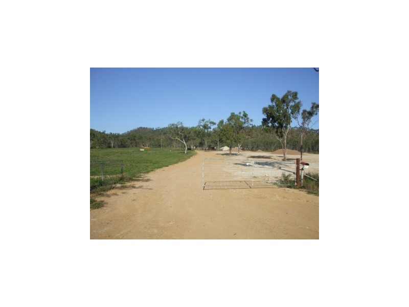 1009 Flinders Highway, Brookhill QLD 4816