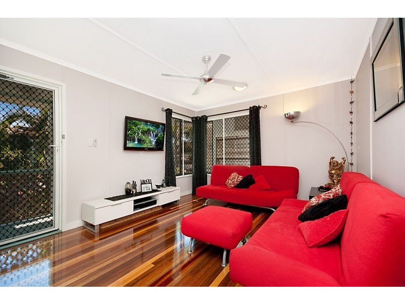 10 Lancaster street, Garbutt QLD 4814