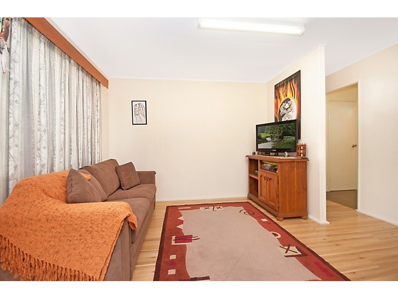 11 Yut Fay Avenue, Kelso QLD 4815