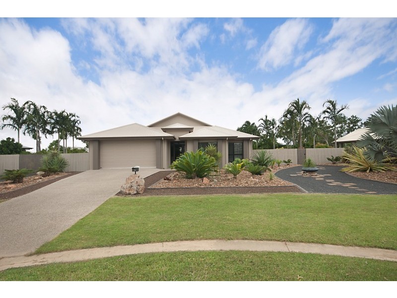 9 Midyim Court, Mount Low QLD 4818