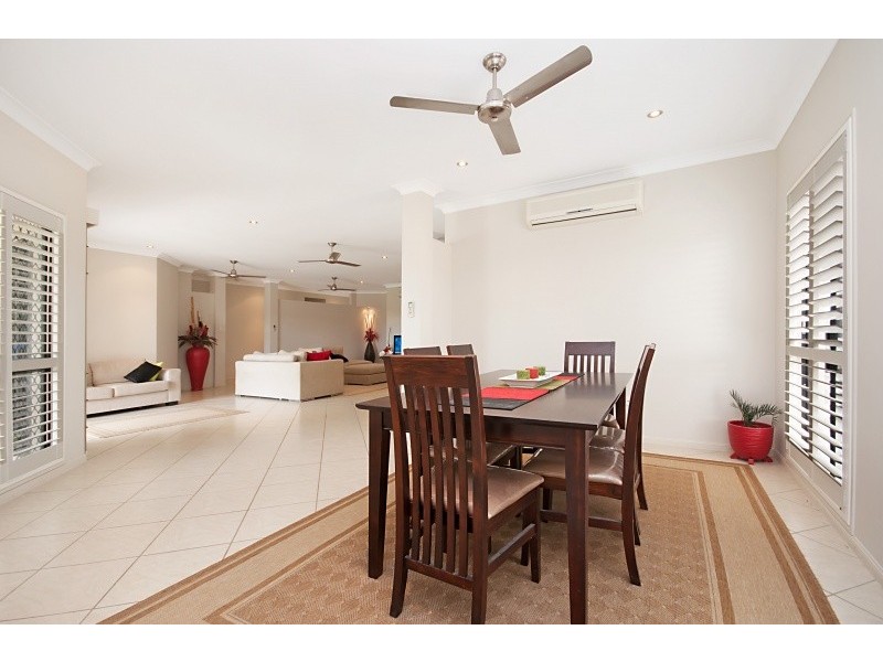 9 Midyim Court, Mount Low QLD 4818