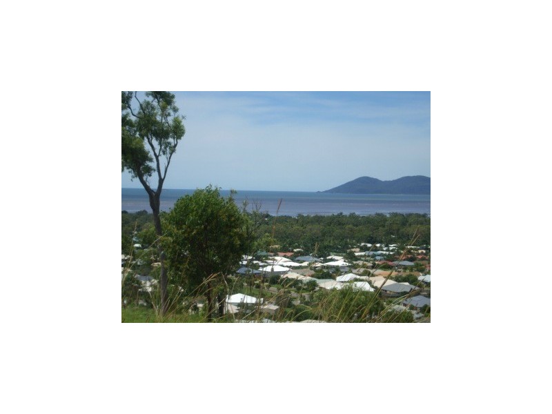 63 Goicoechea Drive, Bushland Beach QLD 4818