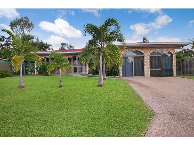 11 Winston Crescent, Kirwan QLD 4817