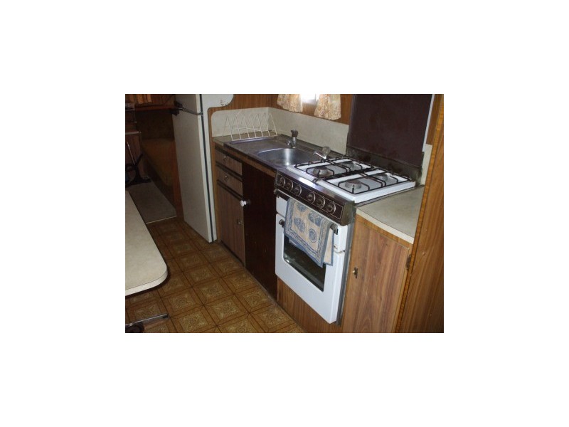 39 Lyons Crescent, Nome QLD 4816