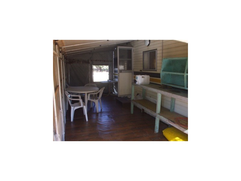 39 Lyons Crescent, Nome QLD 4816