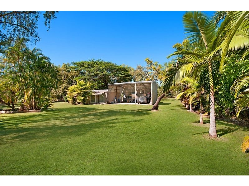 11 Duggan Drive, Alligator Creek QLD 4816