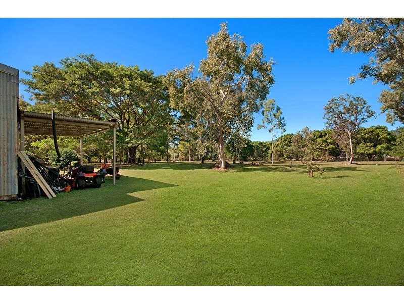 11 Duggan Drive, Alligator Creek QLD 4816