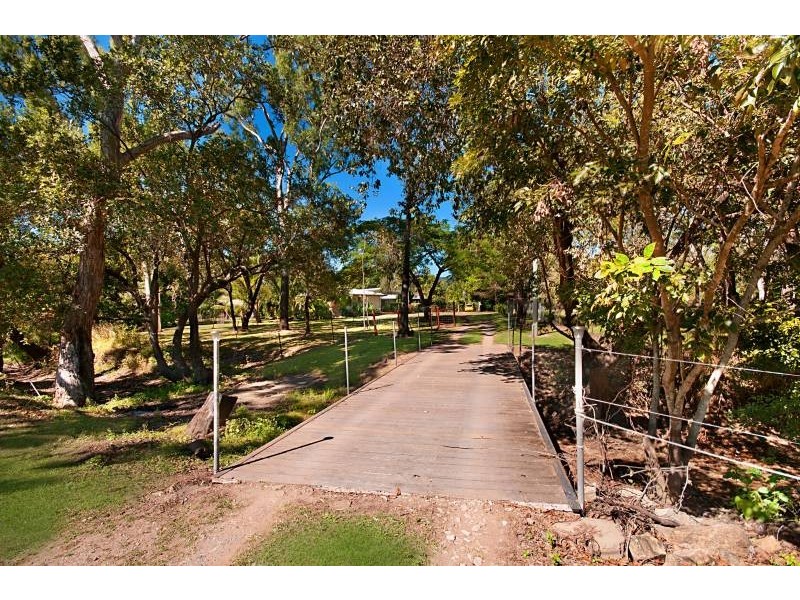 11 Duggan Drive, Alligator Creek QLD 4816