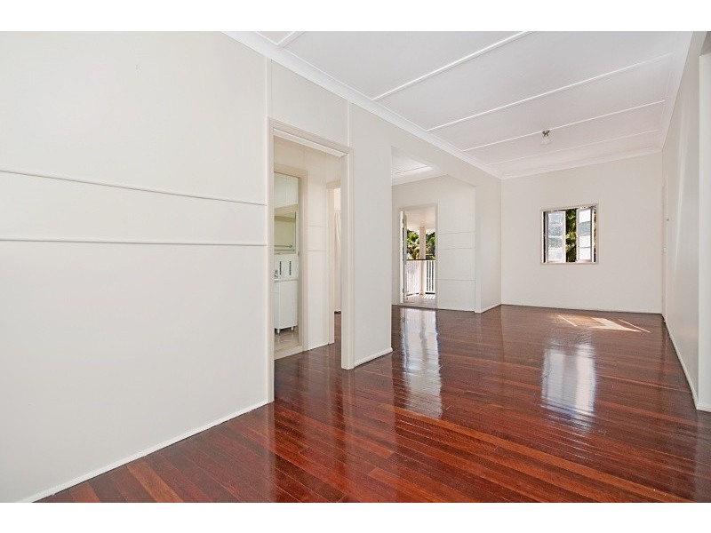 50 Goldring Street, Hermit Park QLD 4812