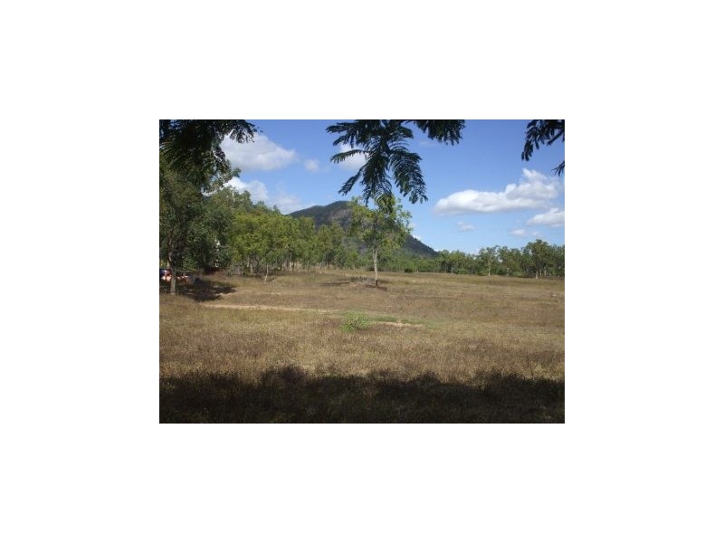 211 Mount View Drive, Toonpan QLD 4816
