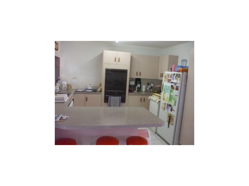 211 Mount View Drive, Toonpan QLD 4816