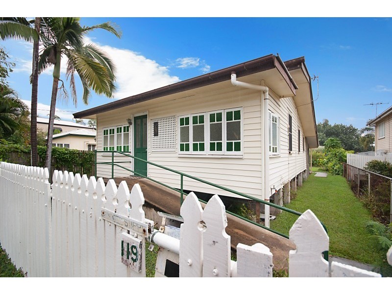 119 Tully Street, South Townsville QLD 4810