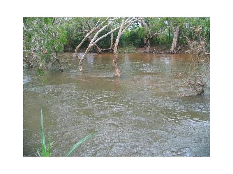 122 Webb Road, Majors Creek QLD 4816