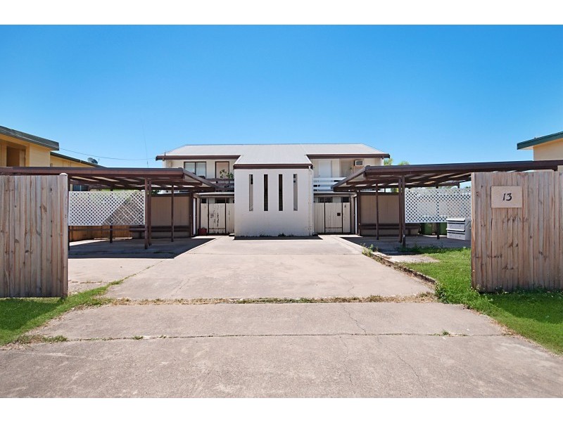 2 / 13 Maroong St, Currajong QLD 4812