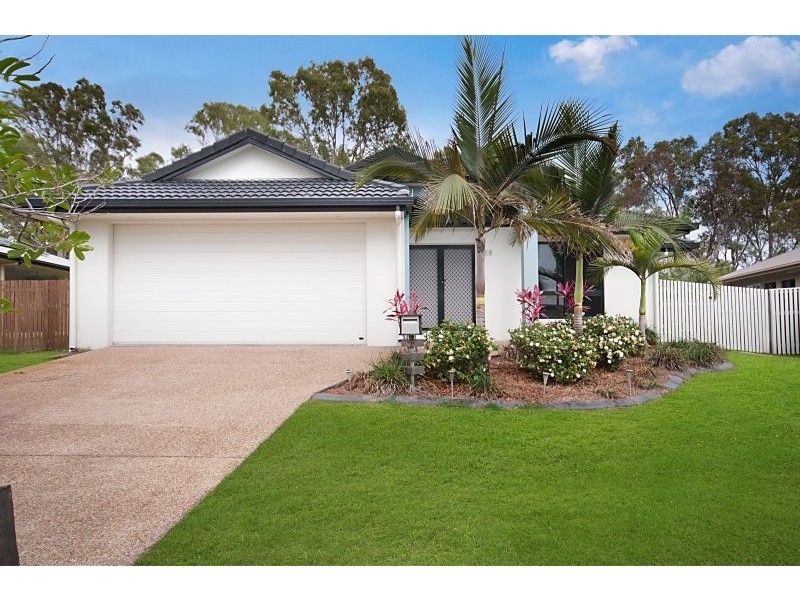 39 Eshelby Street, Bushland Beach QLD 4818