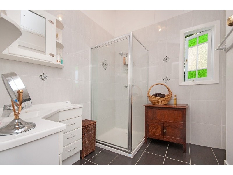 37 Surrey Street, Hyde Park QLD 4812