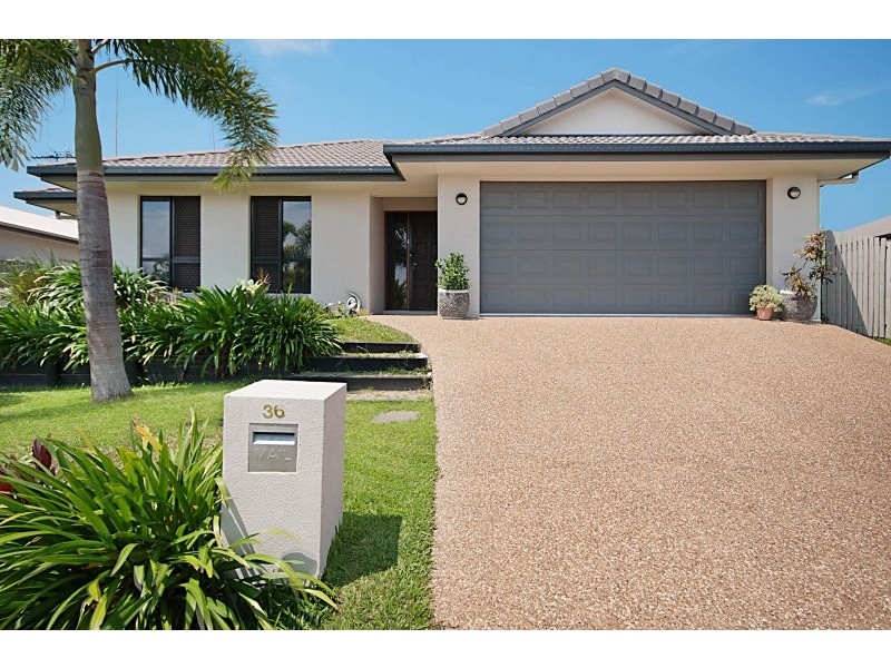 36 Dungurra Place, Bushland Beach QLD 4818