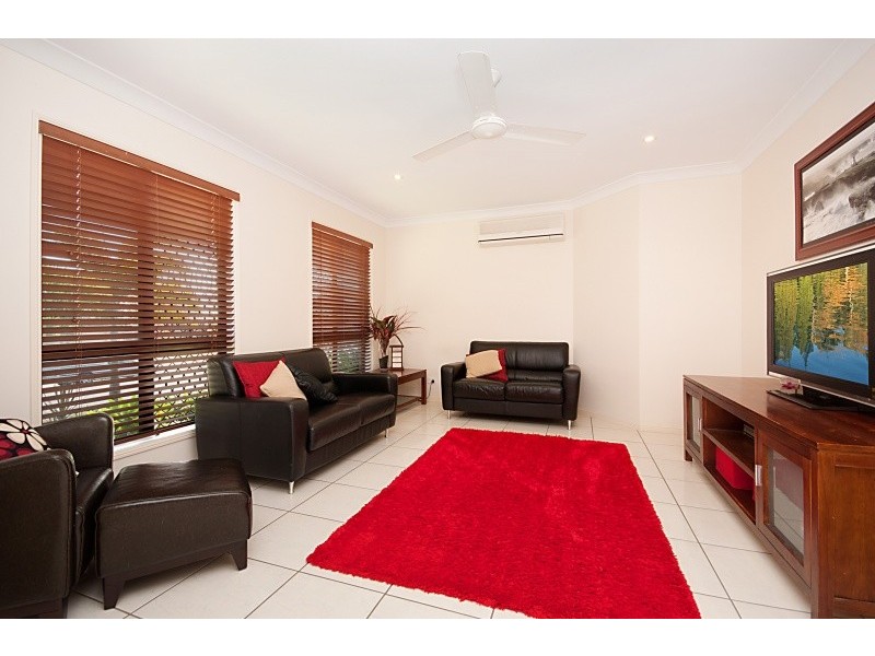 36 Dungurra Place, Bushland Beach QLD 4818