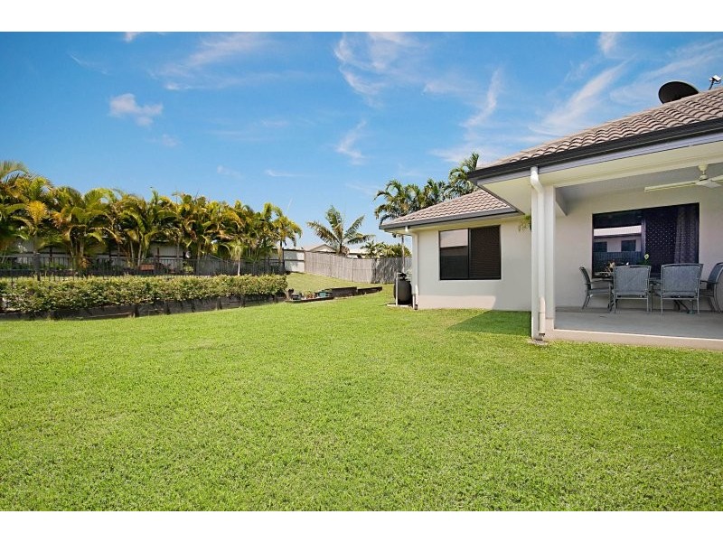 36 Dungurra Place, Bushland Beach QLD 4818
